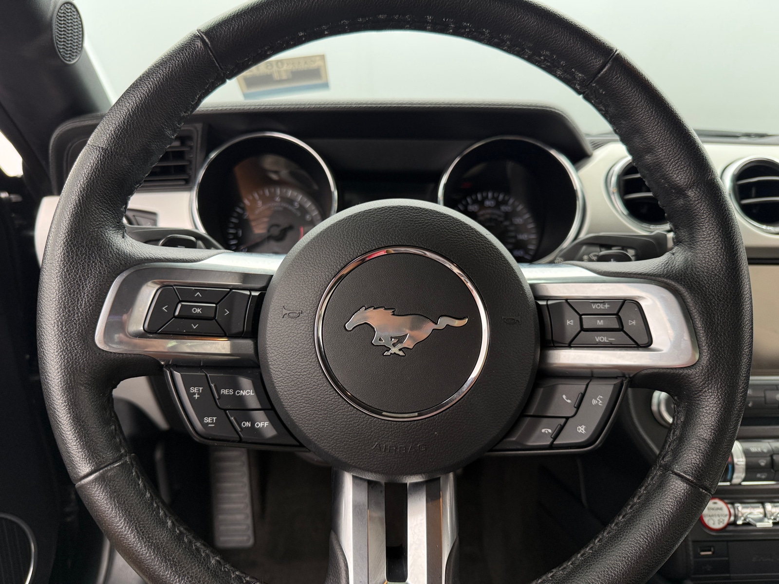 Thumbnail: 2015 Ford Mustang - 4