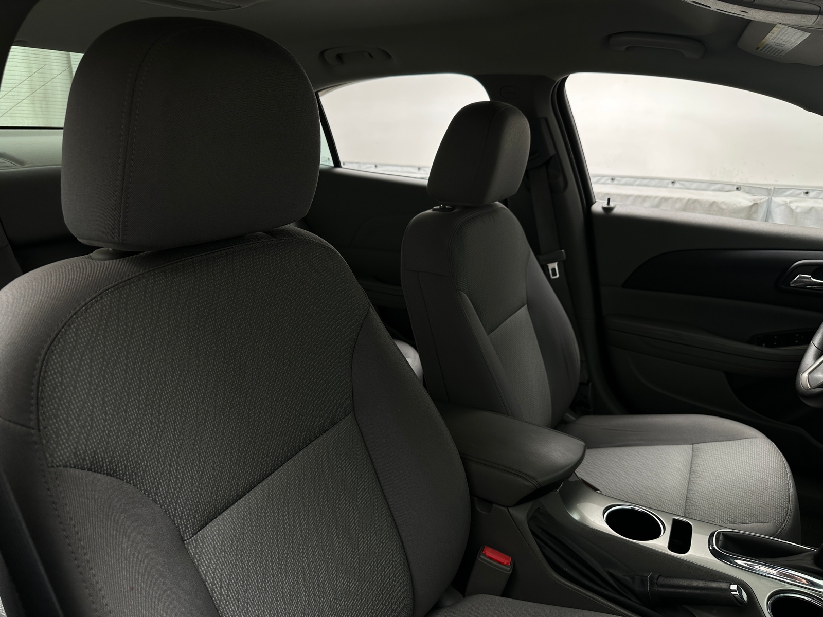 Thumbnail: 2014 Chevrolet Malibu - 2