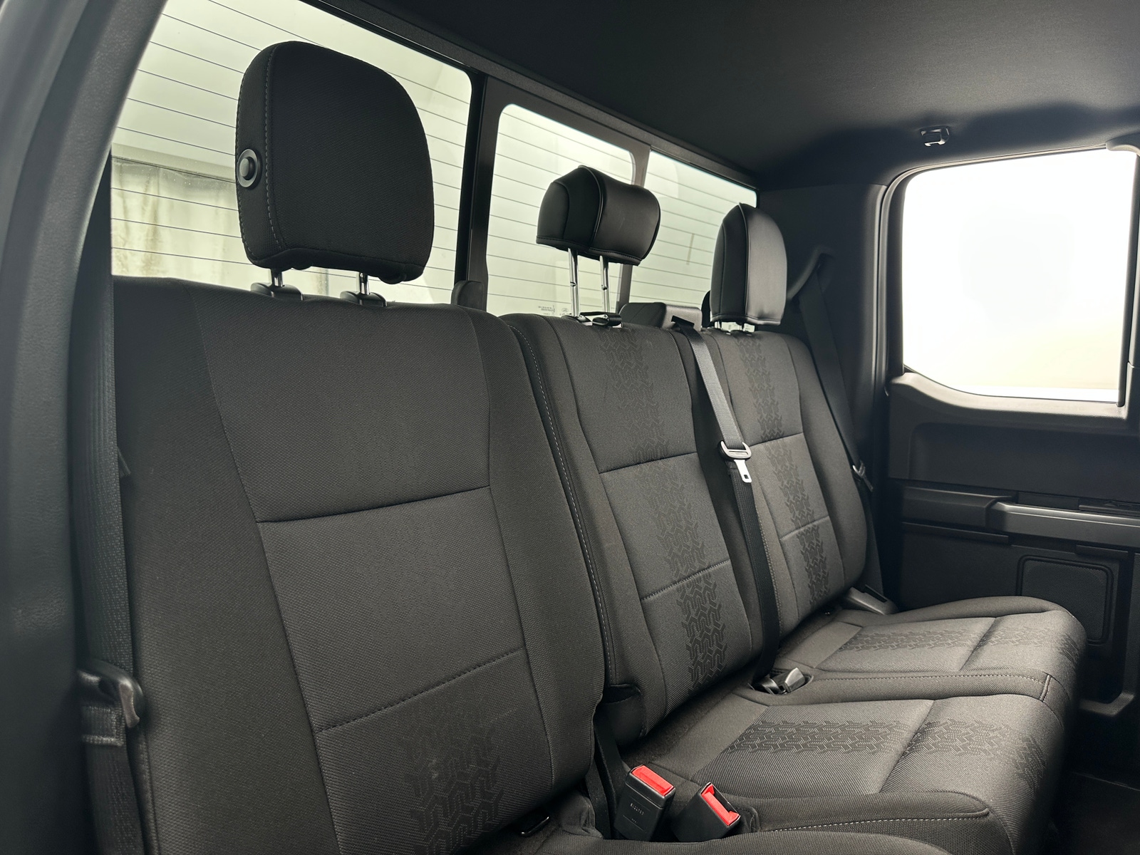 Thumbnail: 2018 Ford Econoline - 6