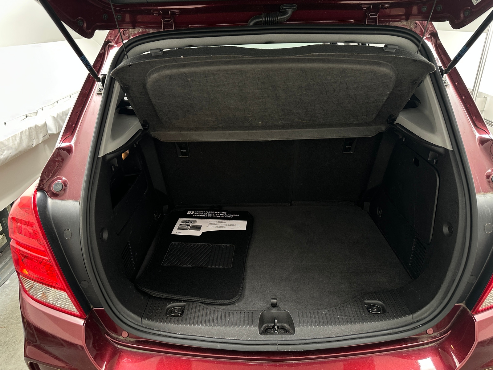 Thumbnail: 2017 Chevrolet Trax - 7