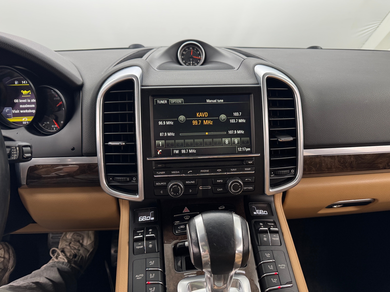 Thumbnail: 2016 Porsche Cayenne - 3