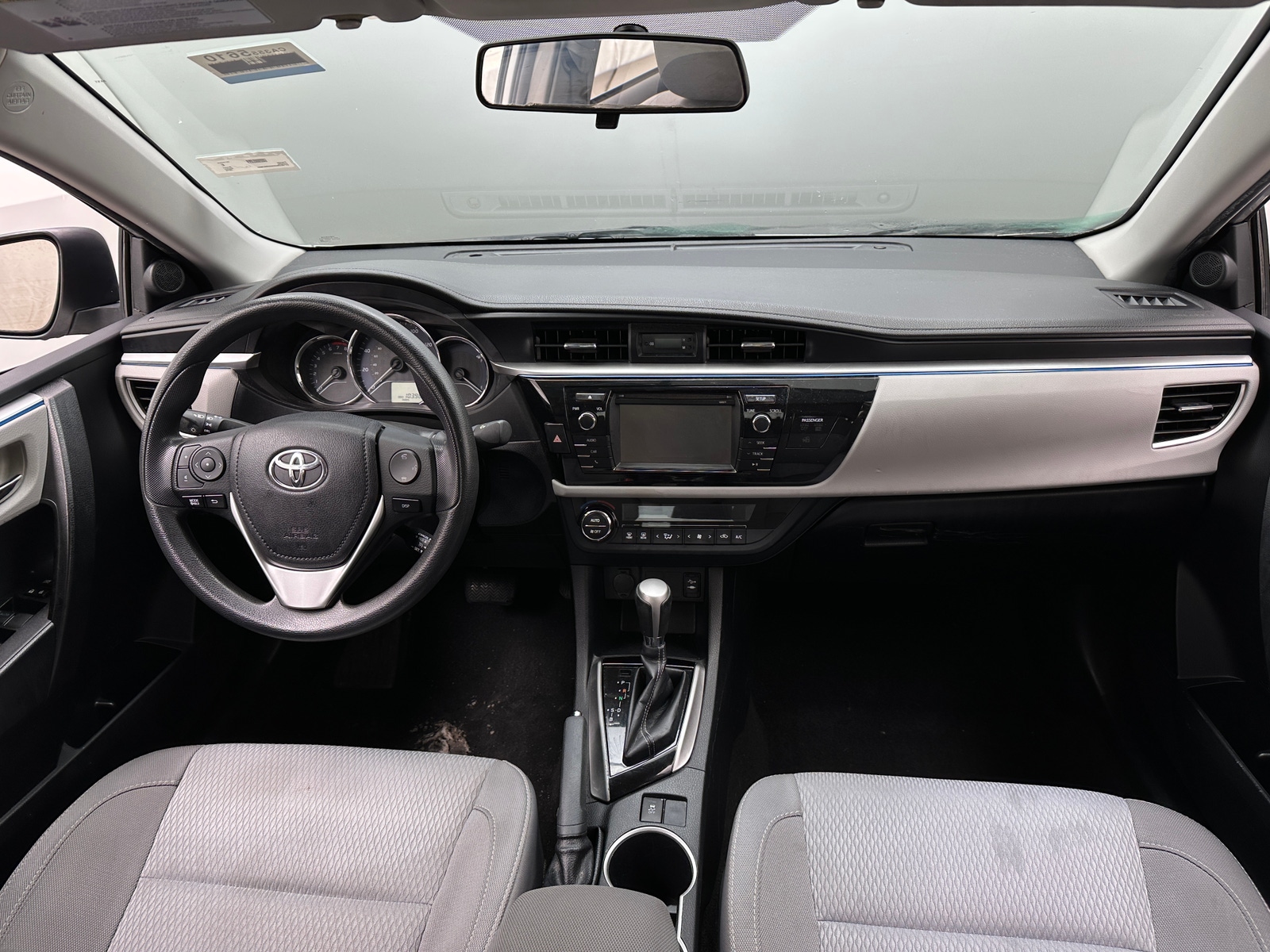 Thumbnail: 2016 Toyota Corolla - 3