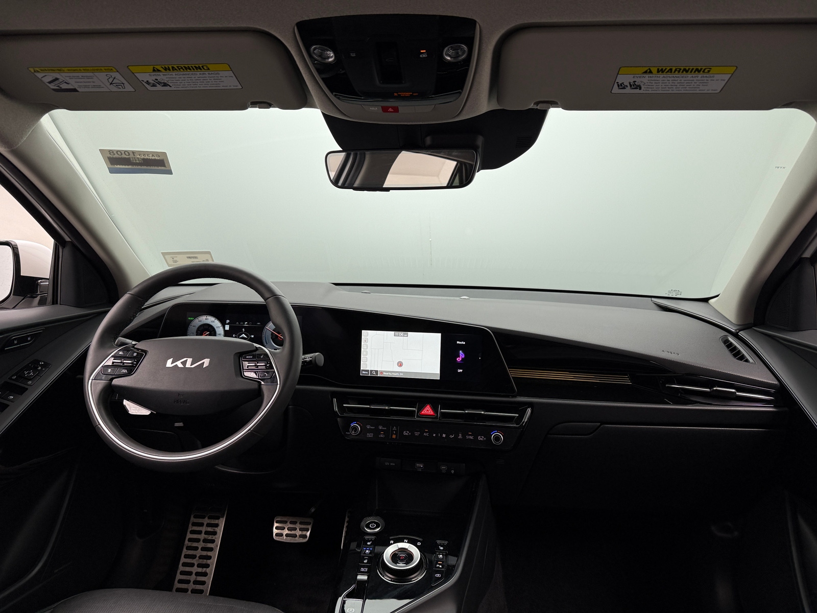Thumbnail: 2023 Kia Niro - 2