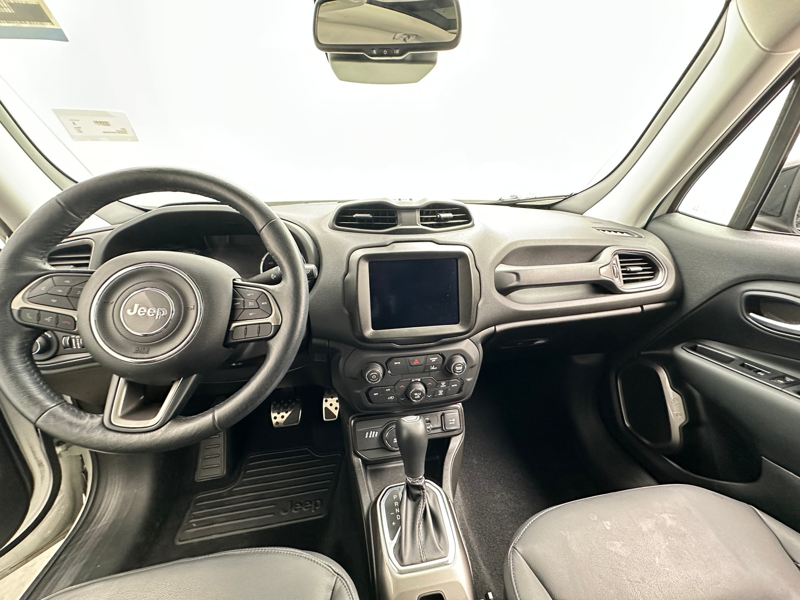 Thumbnail: 2022 Jeep Renegade - 2