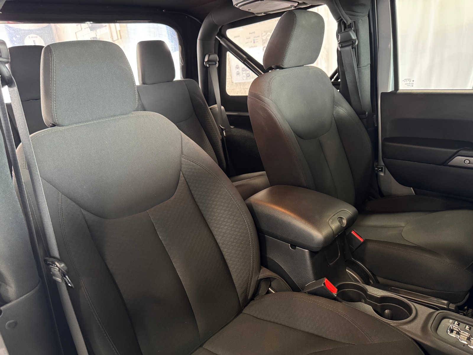 Thumbnail: 2015 Jeep Wrangler - 2