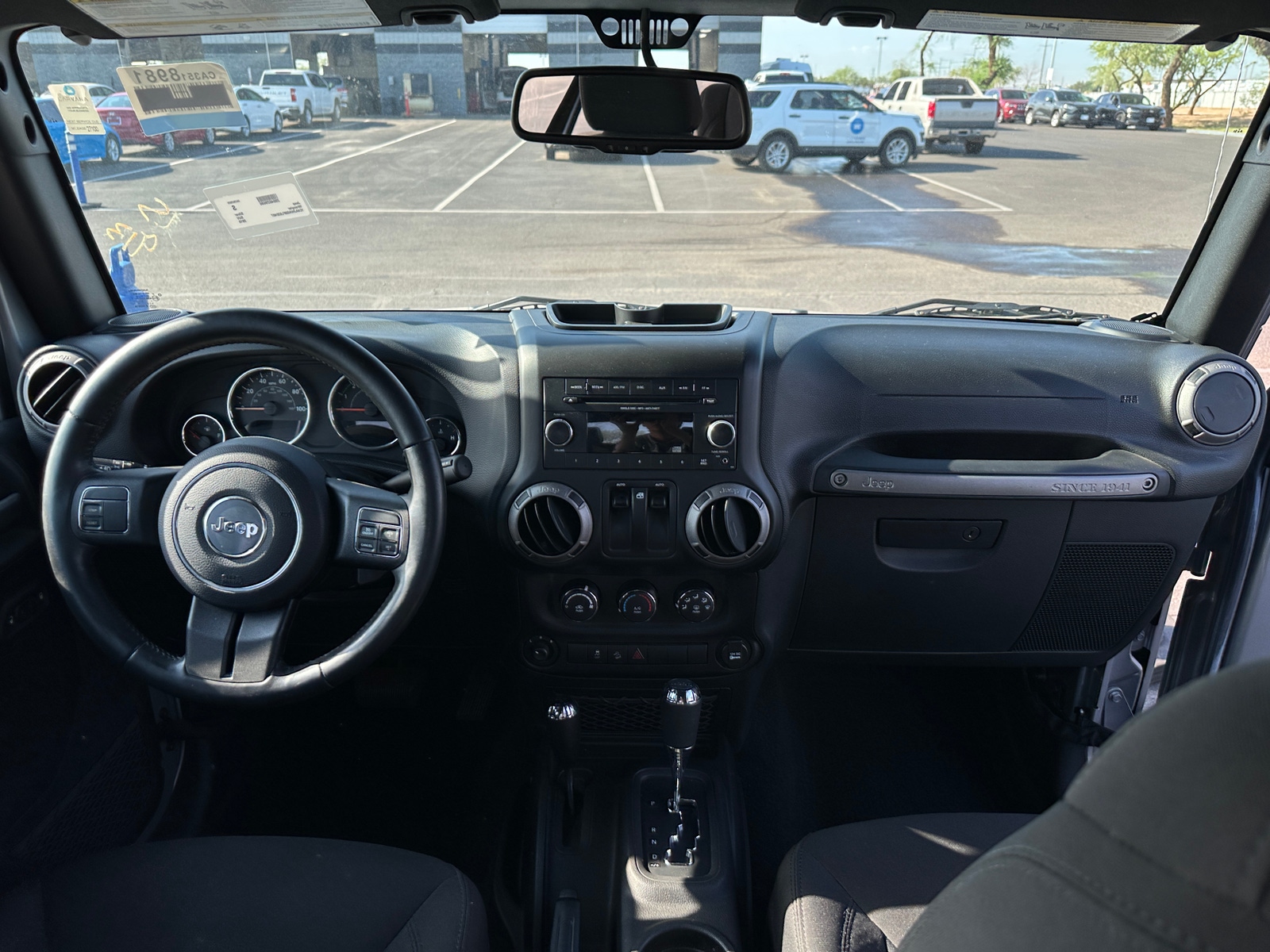 Thumbnail: 2015 Jeep Wrangler - 3