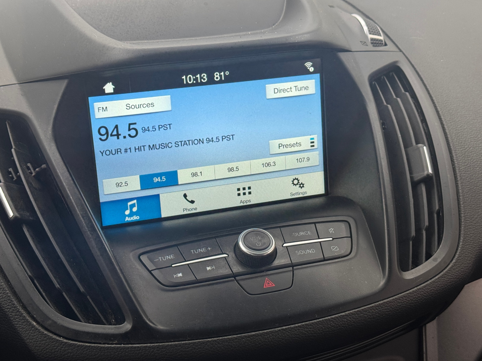 Thumbnail: 2019 Ford Escape - 4
