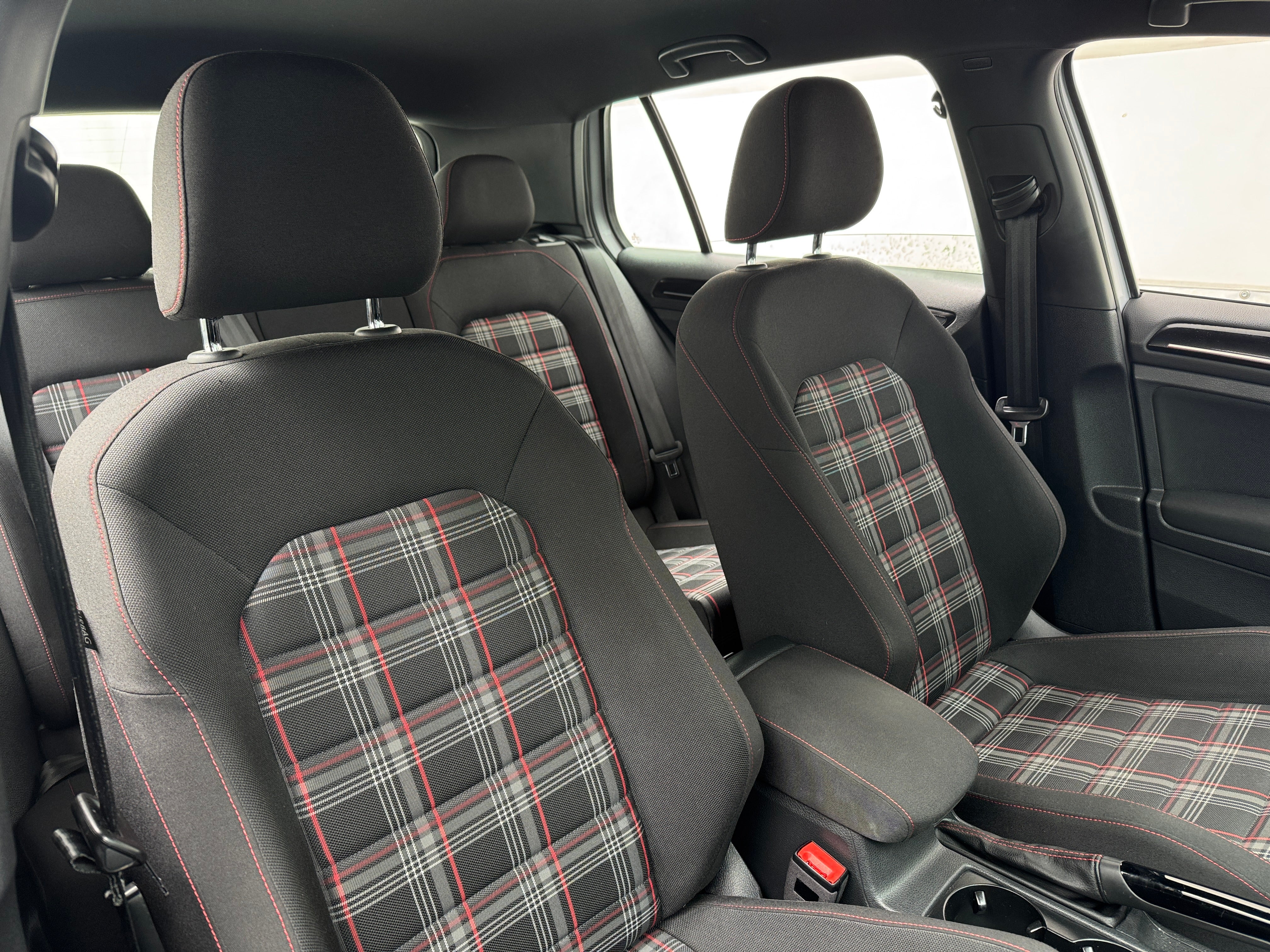 2017 Volkswagen Golf GTI