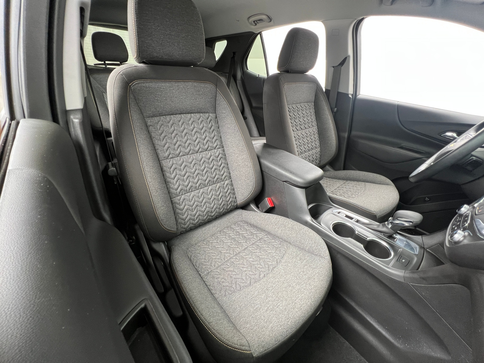 Thumbnail: 2023 Chevrolet Equinox - 2