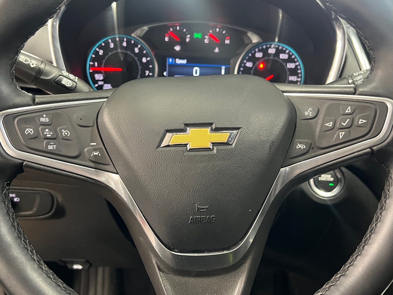 Thumbnail: 2023 Chevrolet Equinox - 5