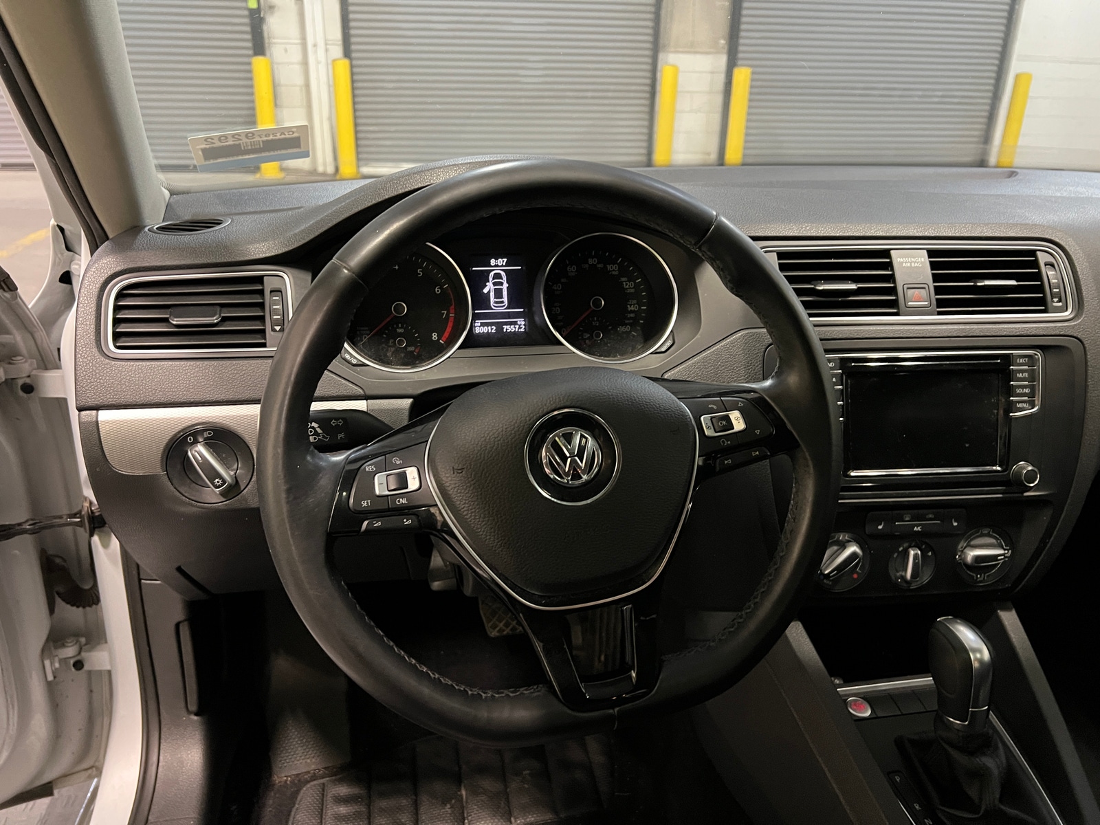 Thumbnail: 2017 Volkswagen Jetta - 4