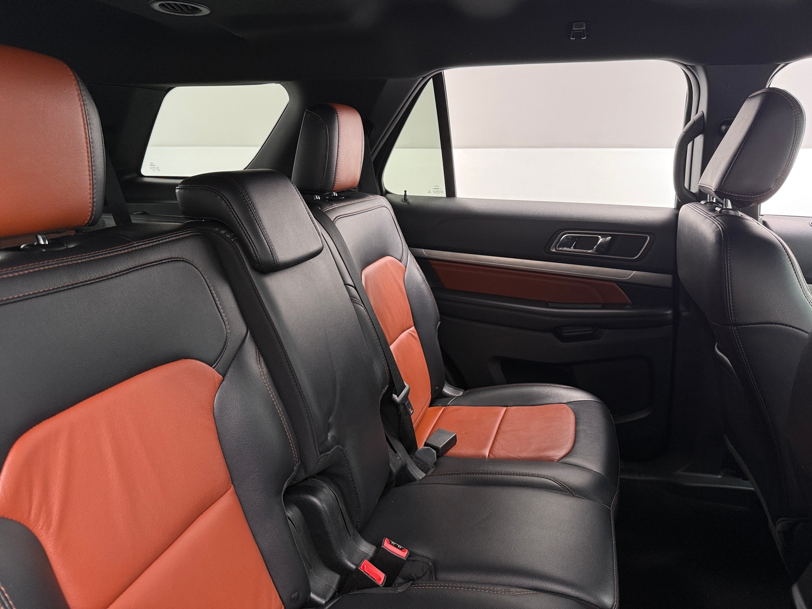 Thumbnail: 2019 Ford Explorer - 5