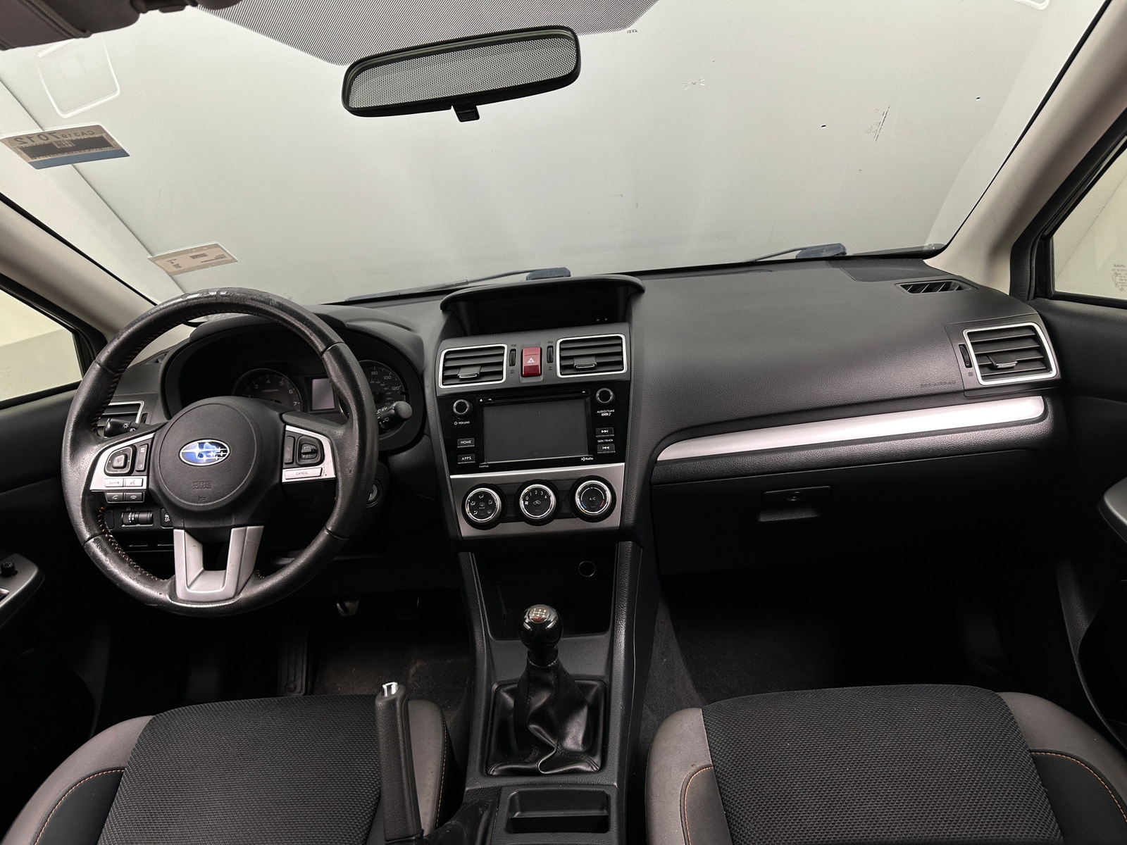 Thumbnail: 2017 Subaru Crosstrek - 3