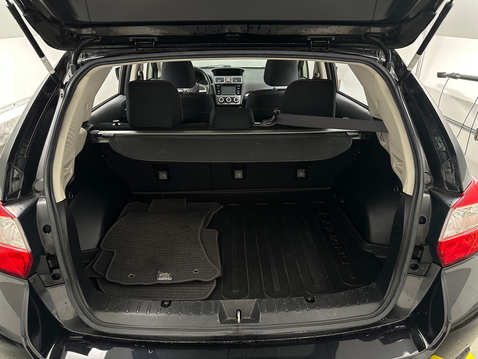 Thumbnail: 2017 Subaru Crosstrek - 7