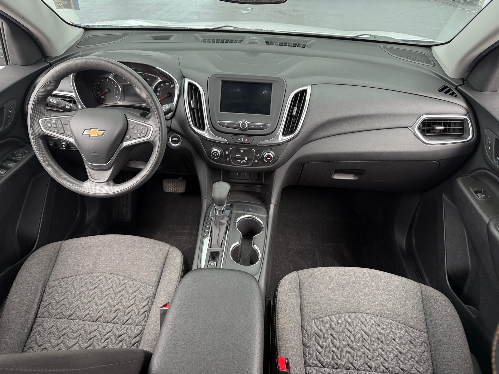 Thumbnail: 2023 Chevrolet Equinox - 3