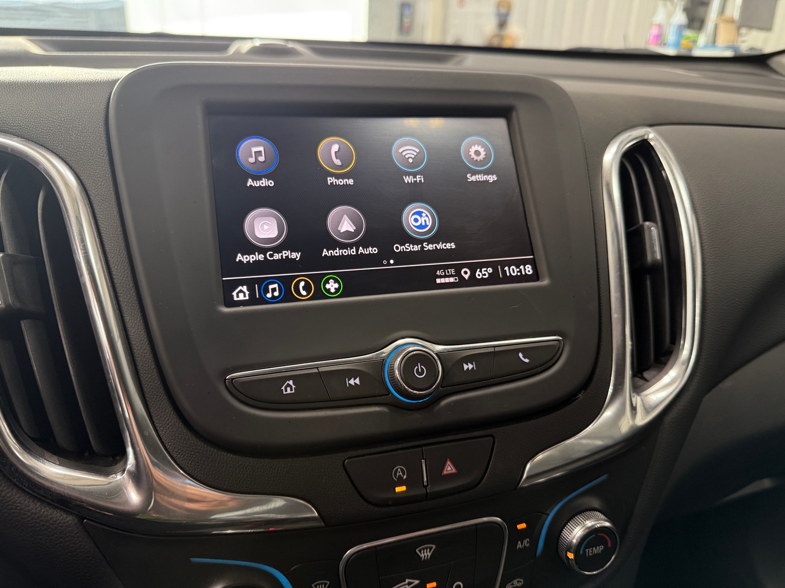 Thumbnail: 2023 Chevrolet Equinox - 4