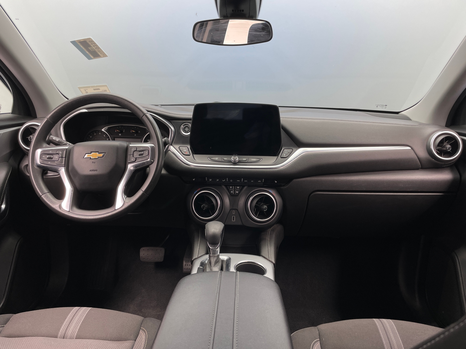 Thumbnail: 2024 Chevrolet Blazer - 3
