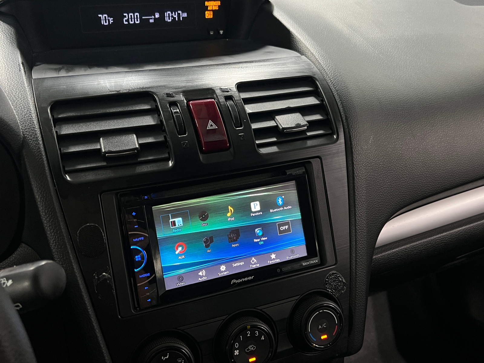 Thumbnail: 2014 Subaru XV Crosstrek - 4