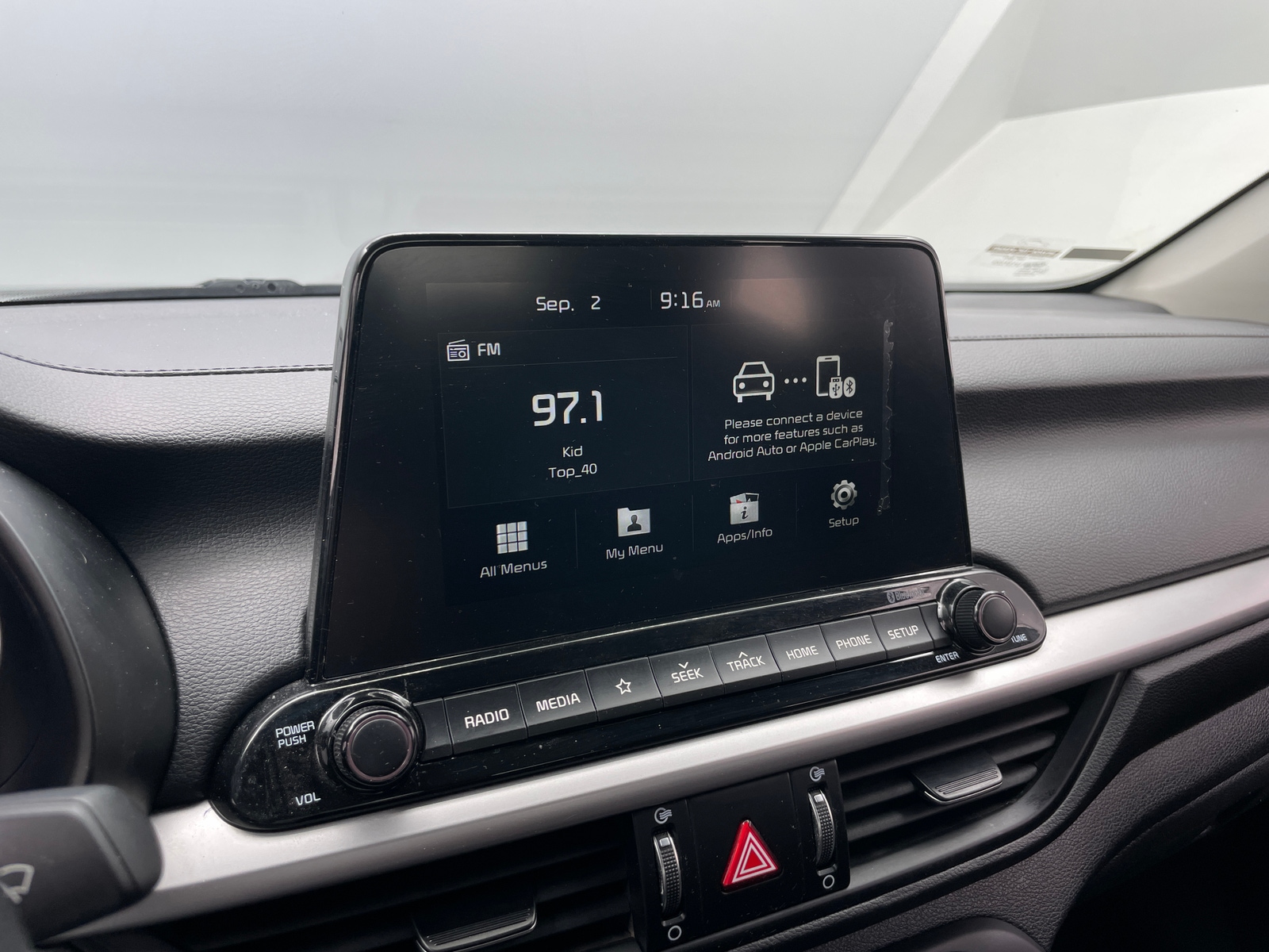 Thumbnail: 2020 Kia Forte - 4