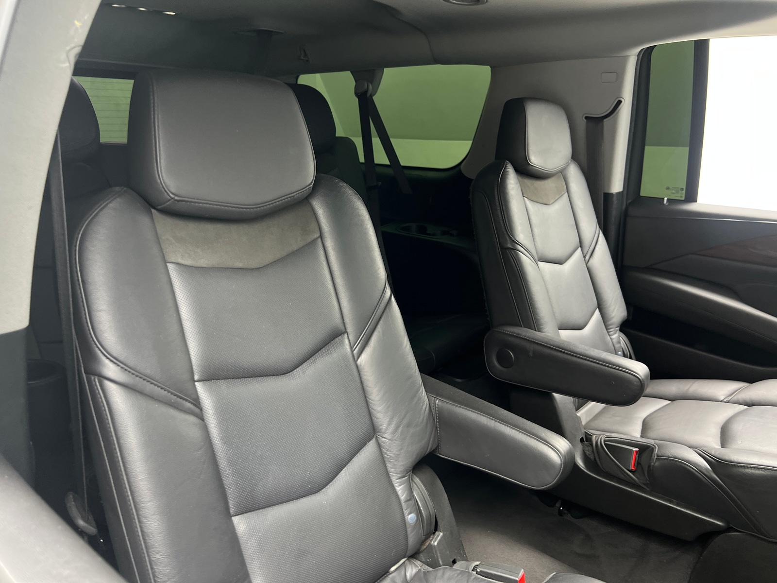 Thumbnail: 2020 Cadillac Escalade - 5