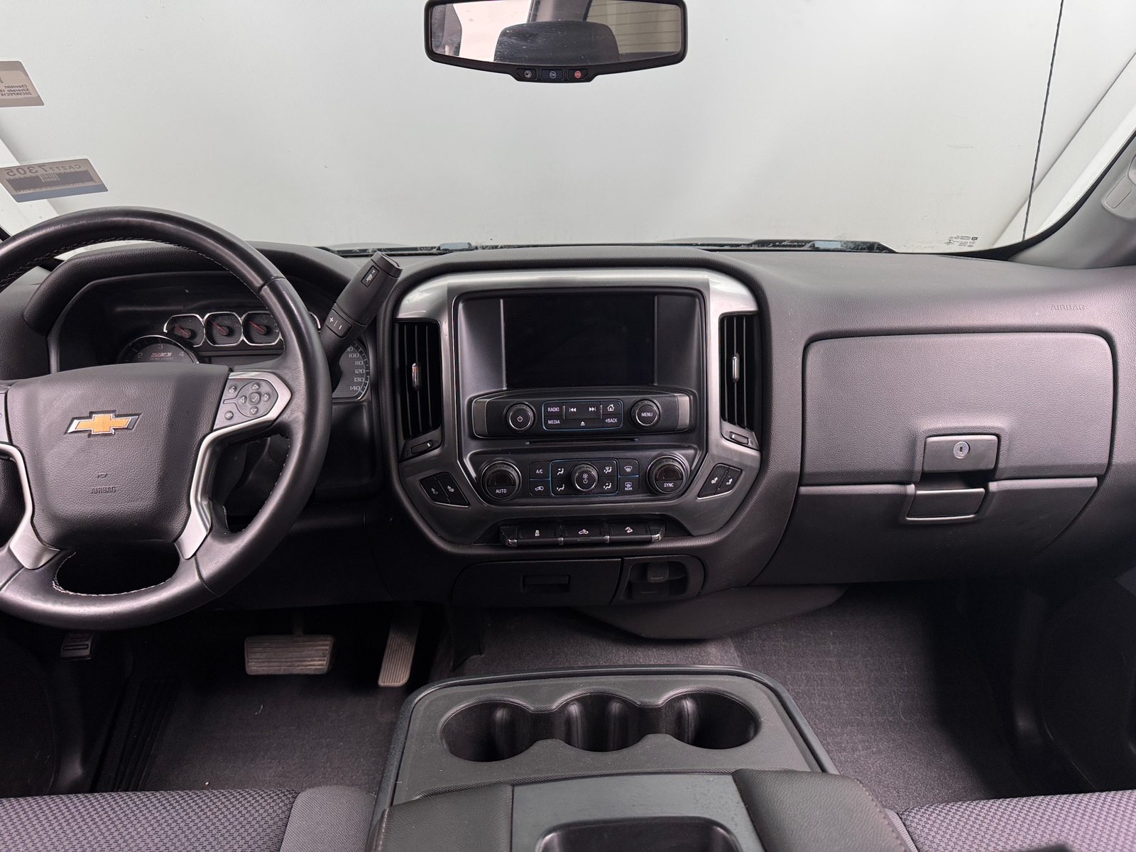 Thumbnail: 2019 Chevrolet Silverado 1500 - 3
