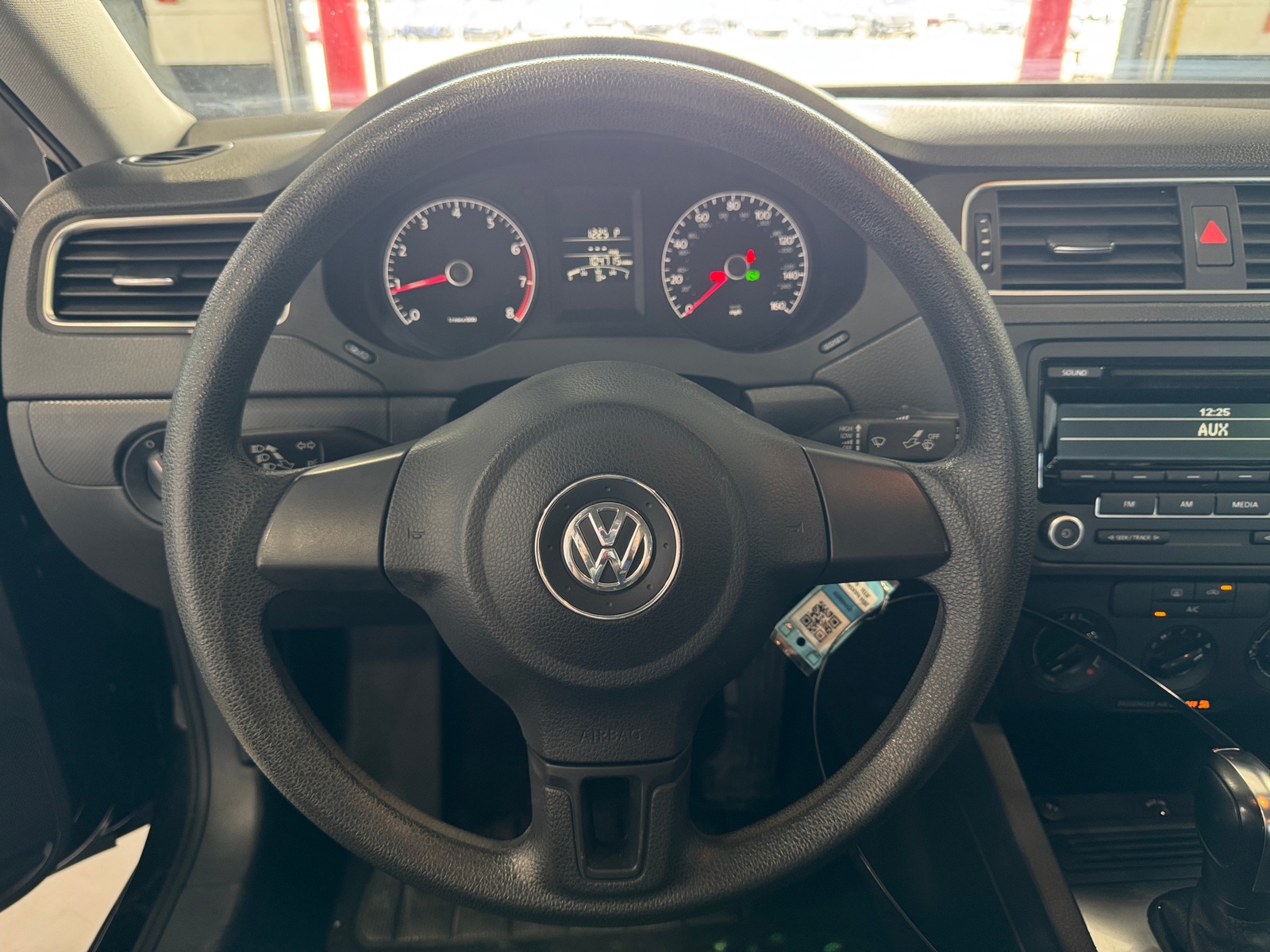 Thumbnail: 2014 Volkswagen Jetta - 5