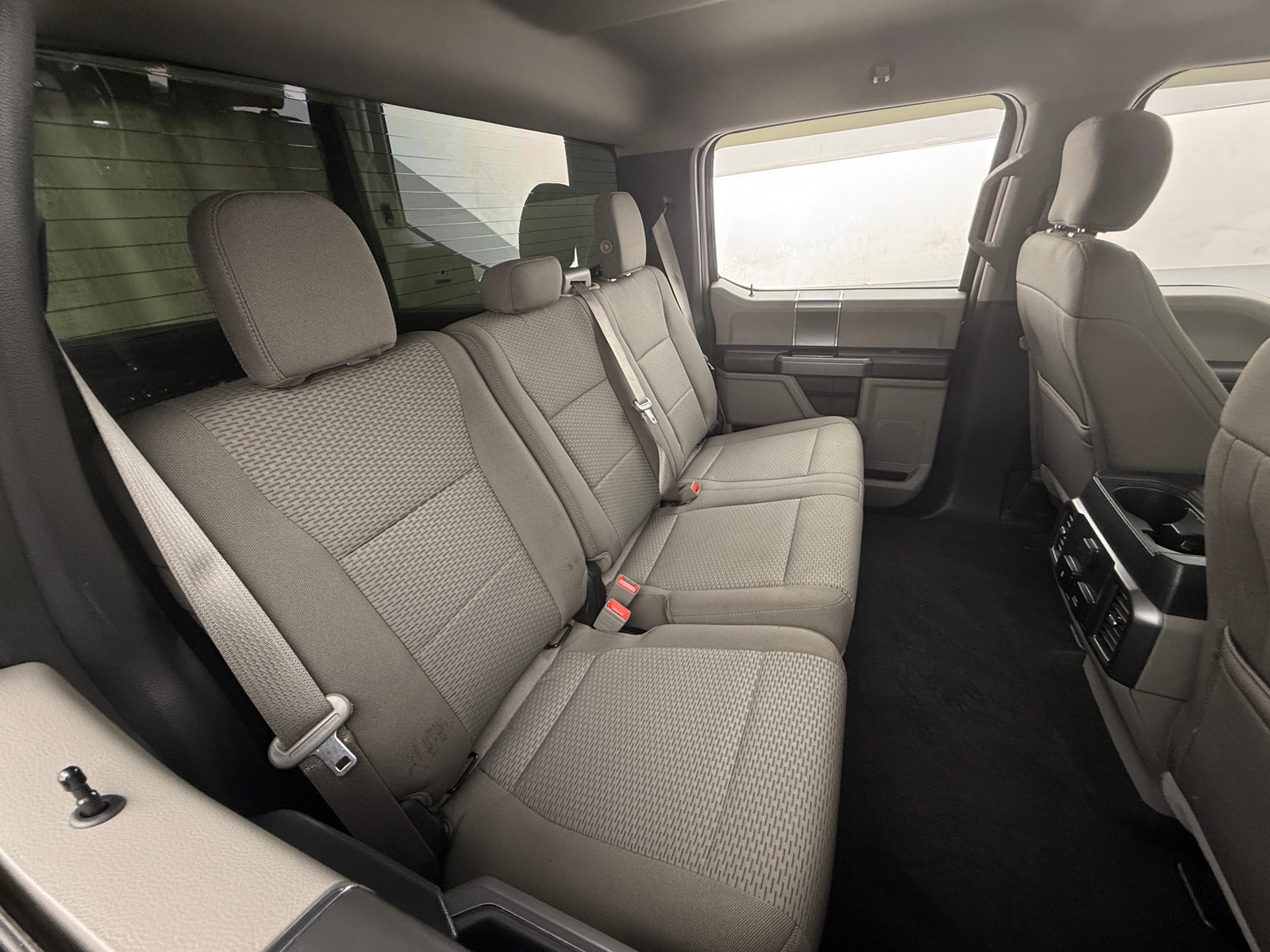Thumbnail: 2017 Ford Econoline - 6