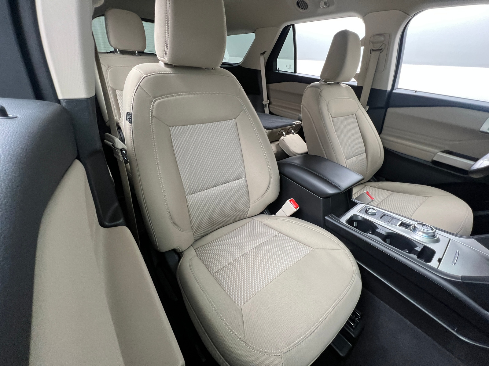 Thumbnail: 2022 Ford Explorer - 2