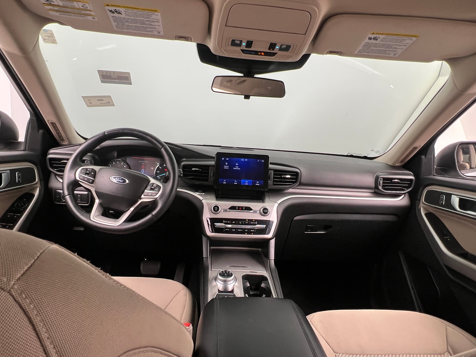 Thumbnail: 2022 Ford Explorer - 3