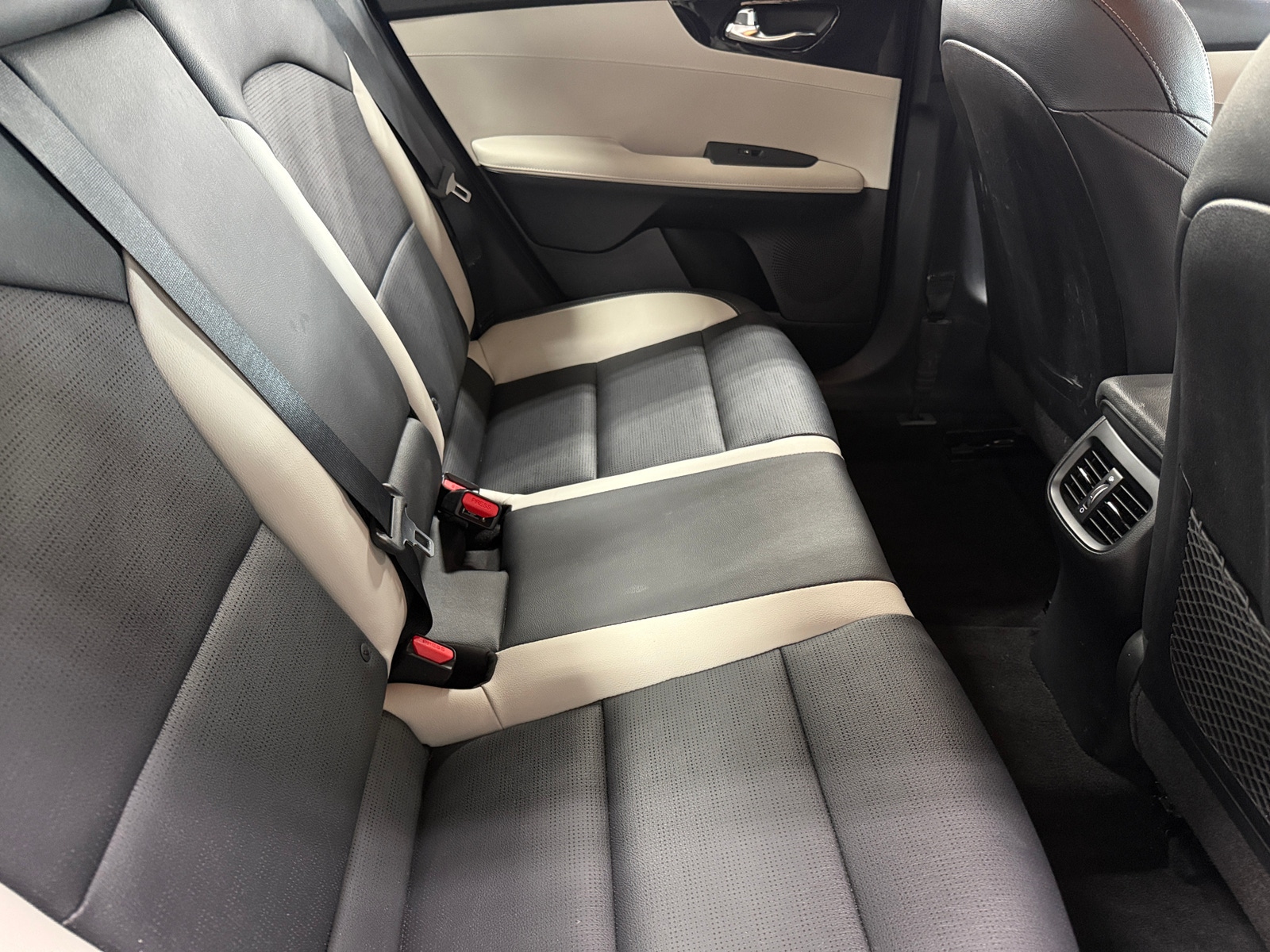 Thumbnail: 2019 Kia Forte - 5