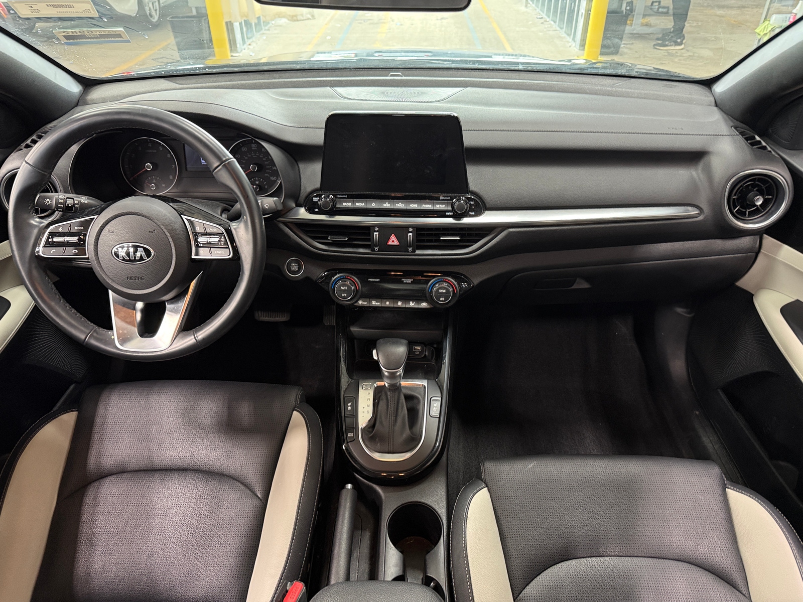 Thumbnail: 2019 Kia Forte - 2