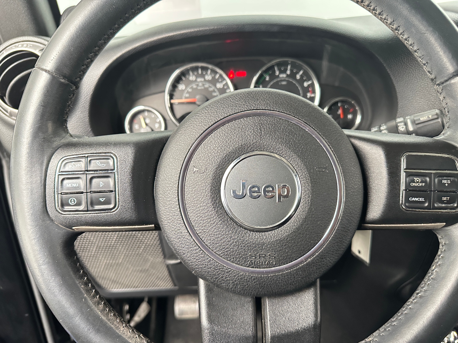 Thumbnail: 2013 Jeep Wrangler - 5
