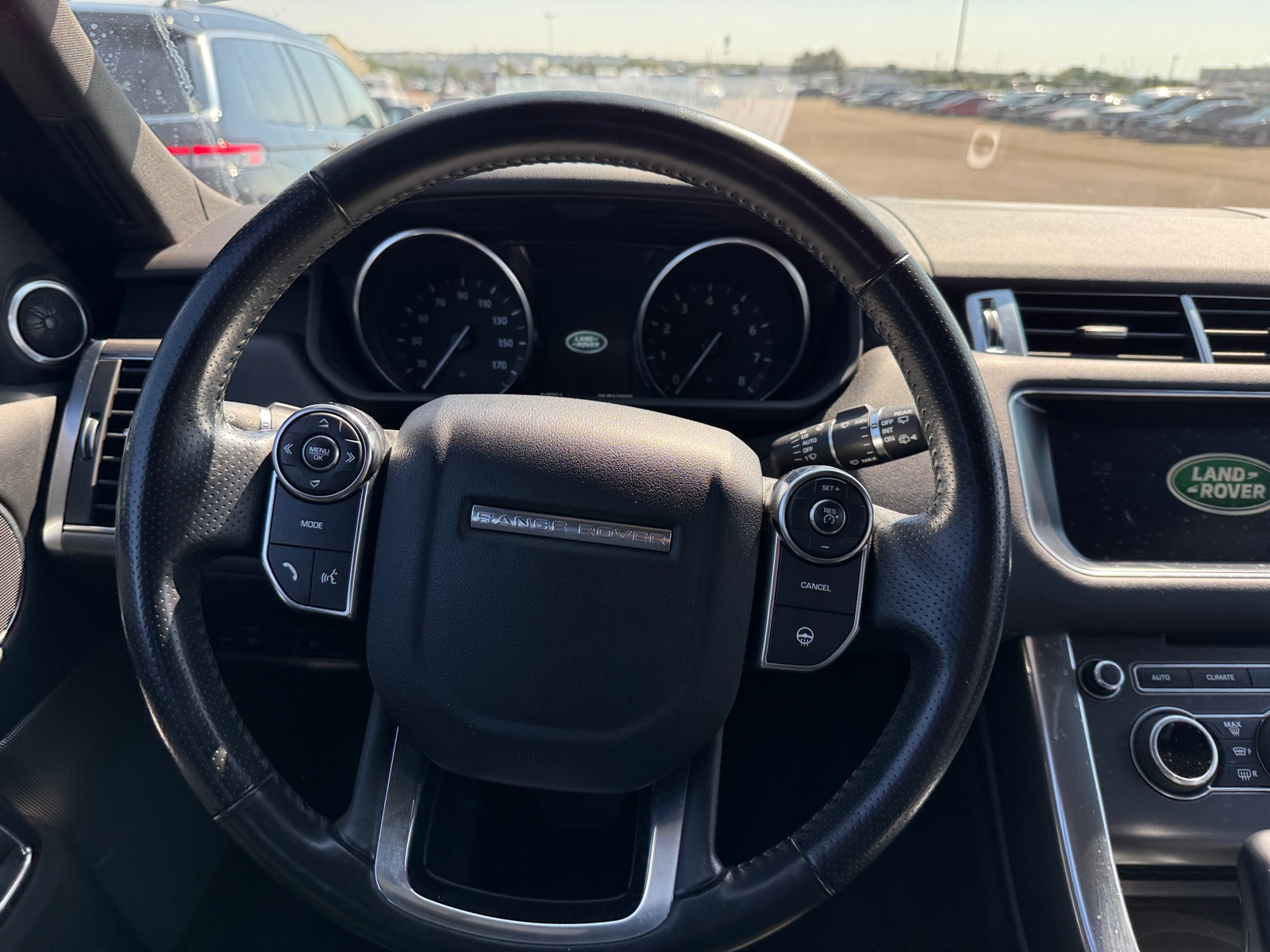 Thumbnail: 2017 Land Rover Range Rover Sport - 4