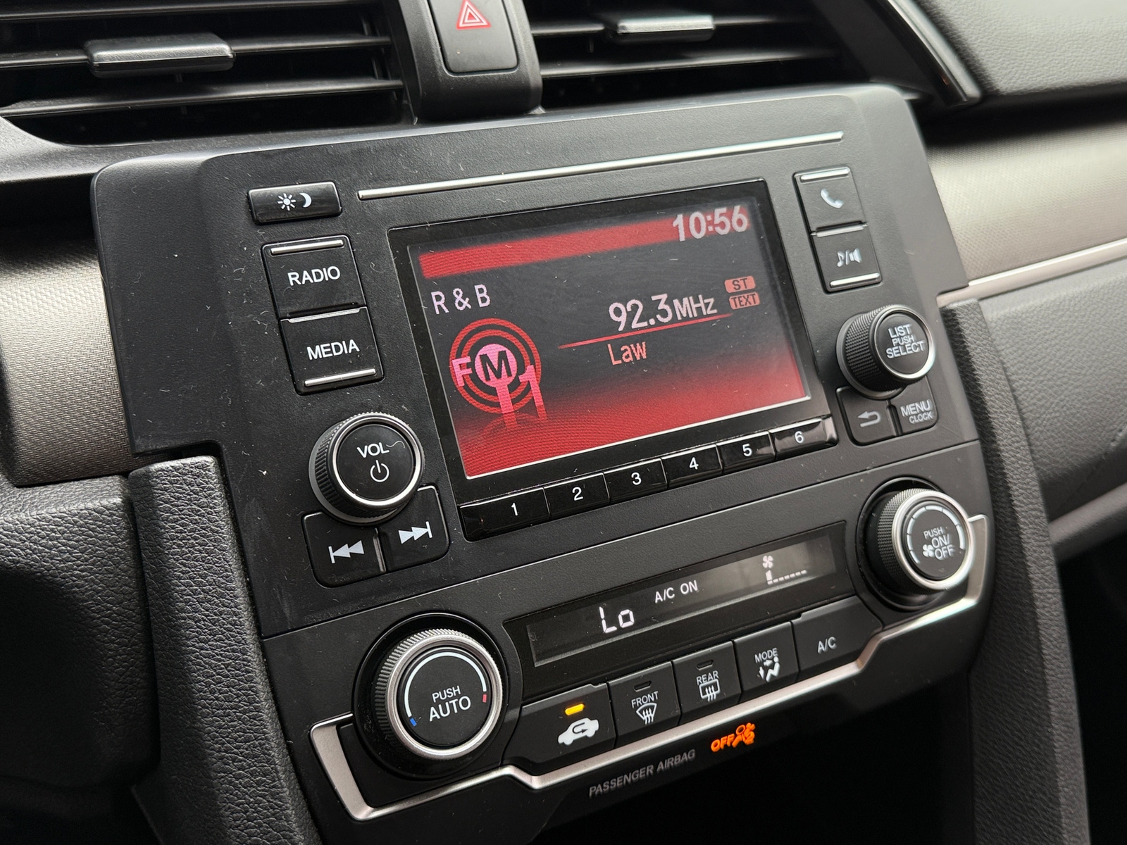 Thumbnail: 2019 Honda Civic - 4