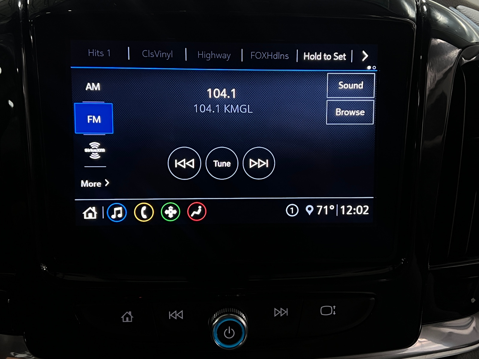 Thumbnail: 2020 Chevrolet Traverse - 4