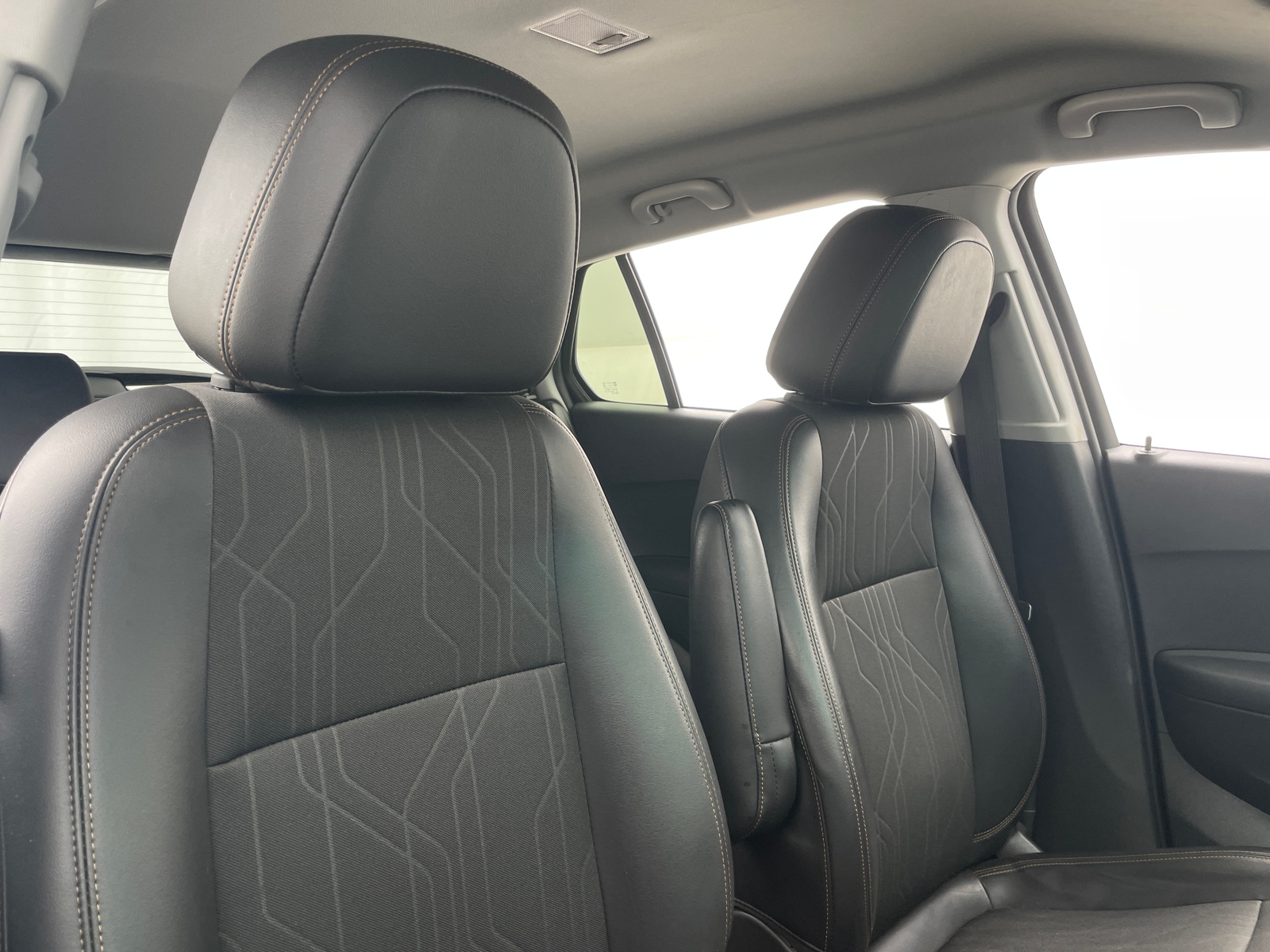 Thumbnail: 2019 Chevrolet Trax - 2