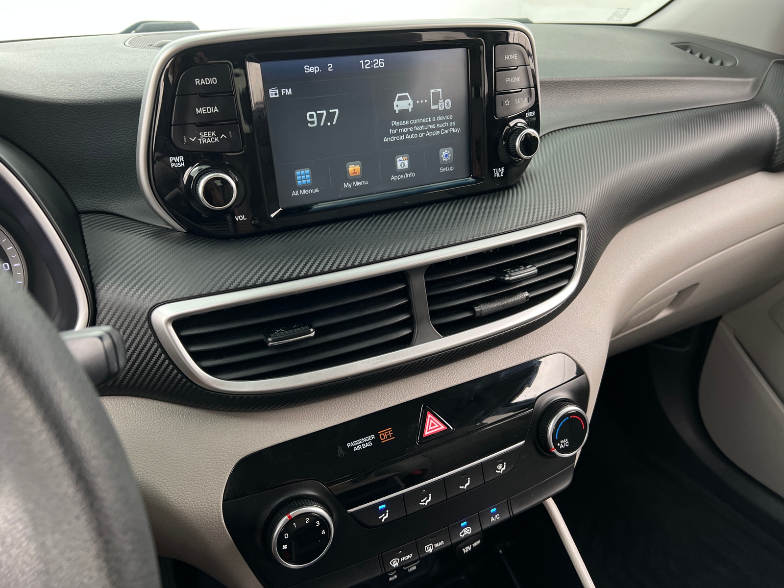 Thumbnail: 2019 Hyundai Tucson - 4