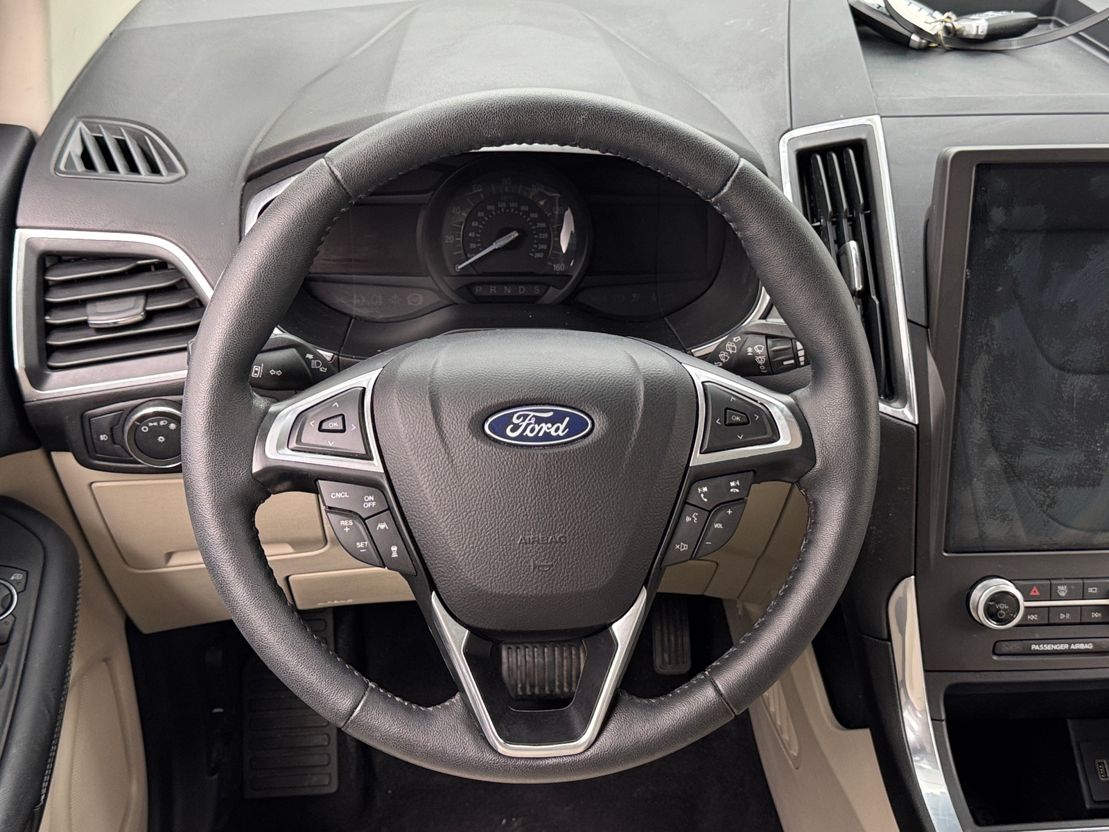 Thumbnail: 2021 Ford Edge - 4