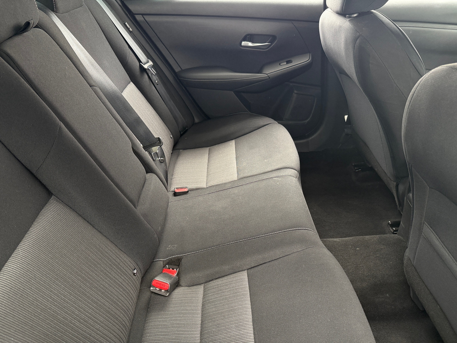 Thumbnail: 2021 Nissan Sentra - 6