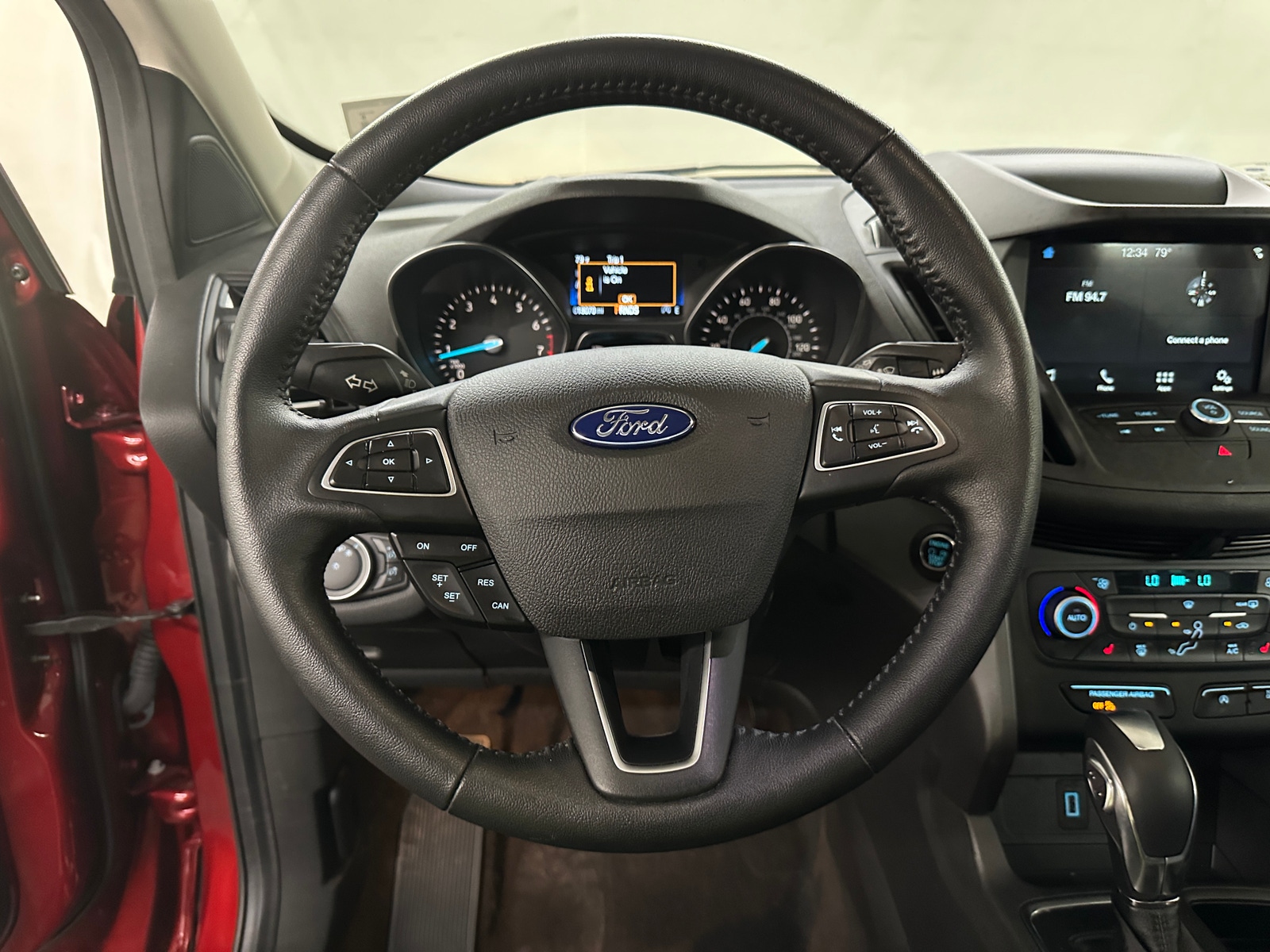 Thumbnail: 2019 Ford Escape - 4