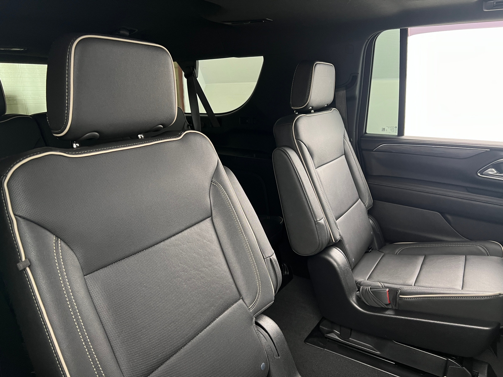 Thumbnail: 2023 GMC Yukon XL - 5