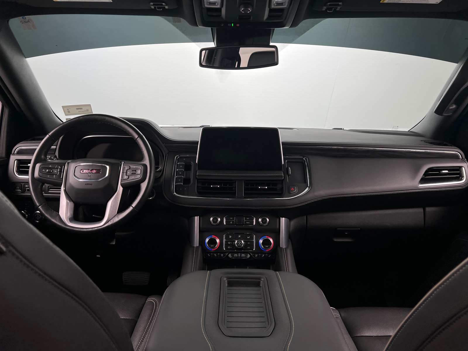 Thumbnail: 2023 GMC Yukon XL - 2