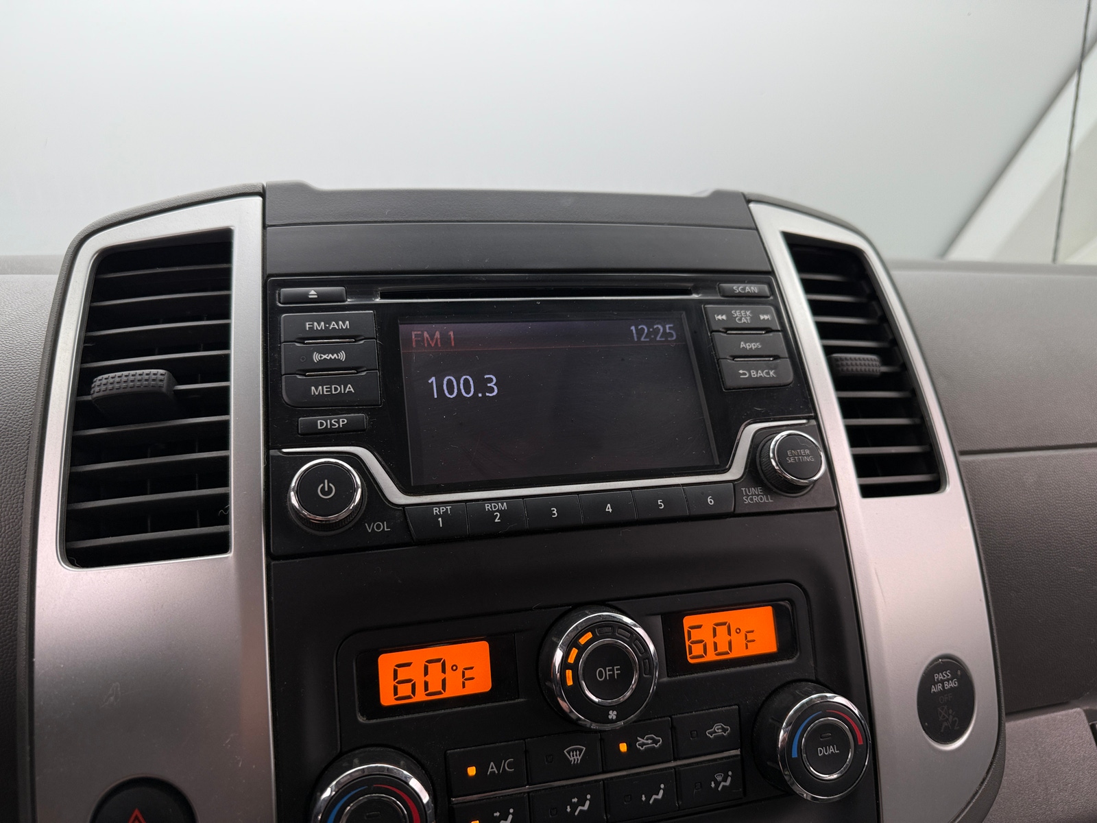 Thumbnail: 2016 Nissan Frontier - 4