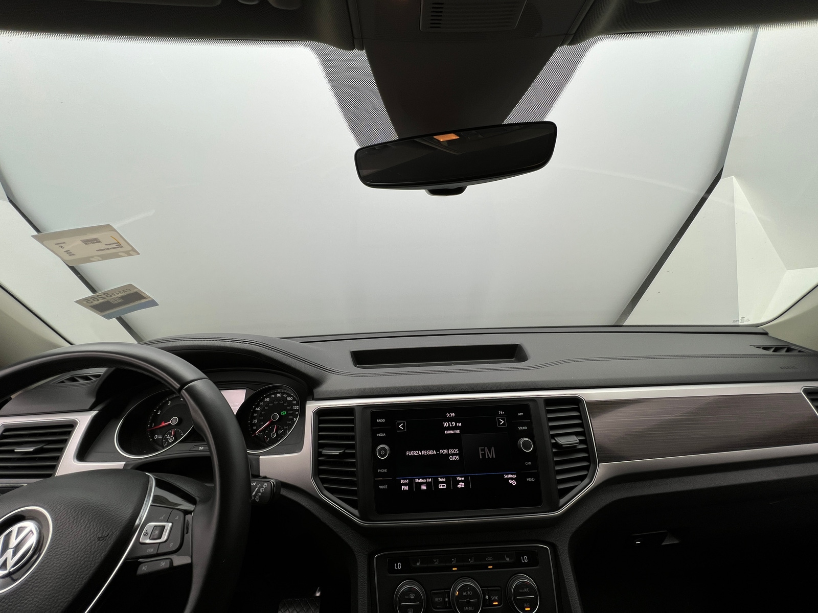 Thumbnail: 2019 Volkswagen Atlas - 2