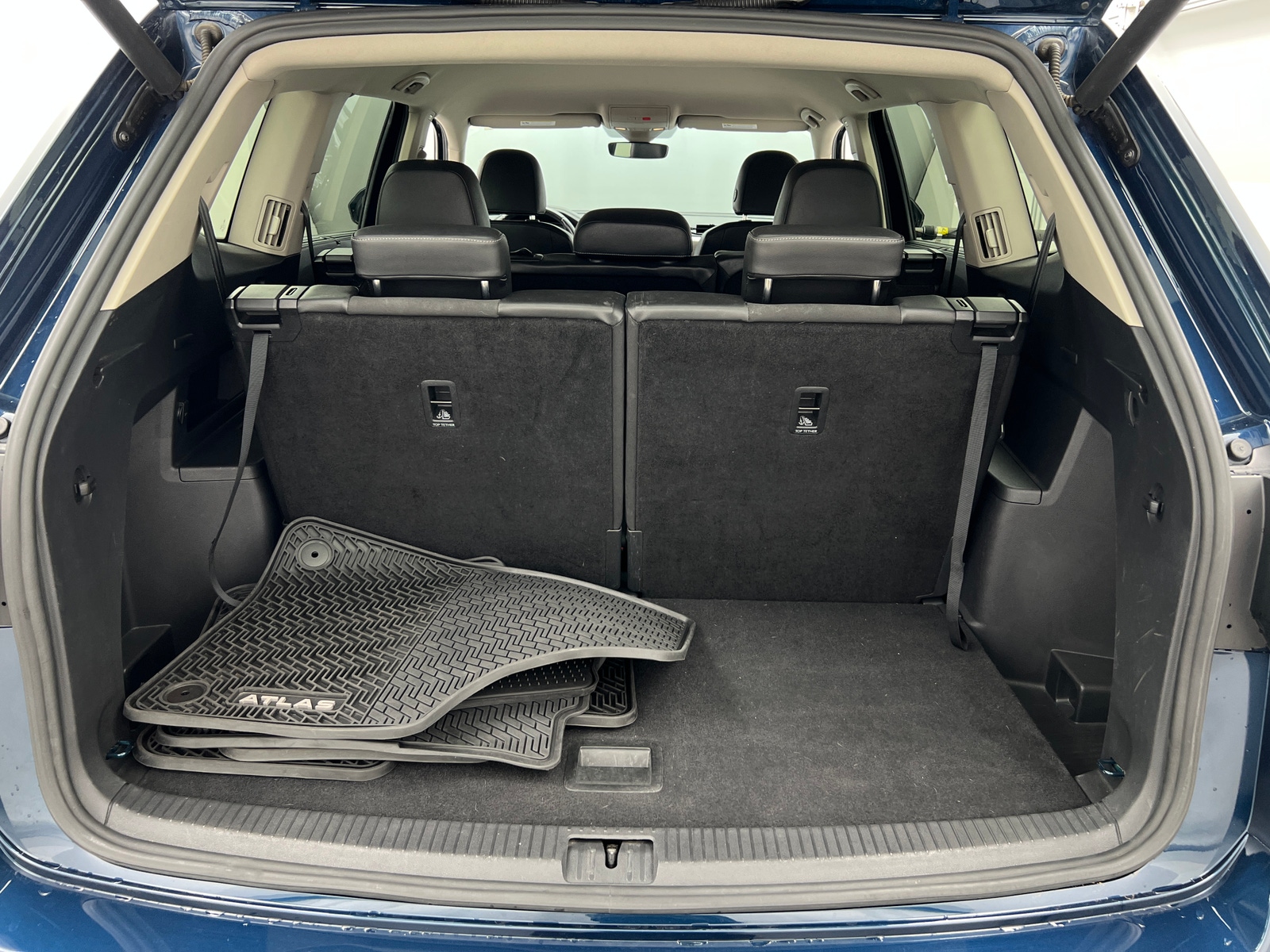 Thumbnail: 2019 Volkswagen Atlas - 6