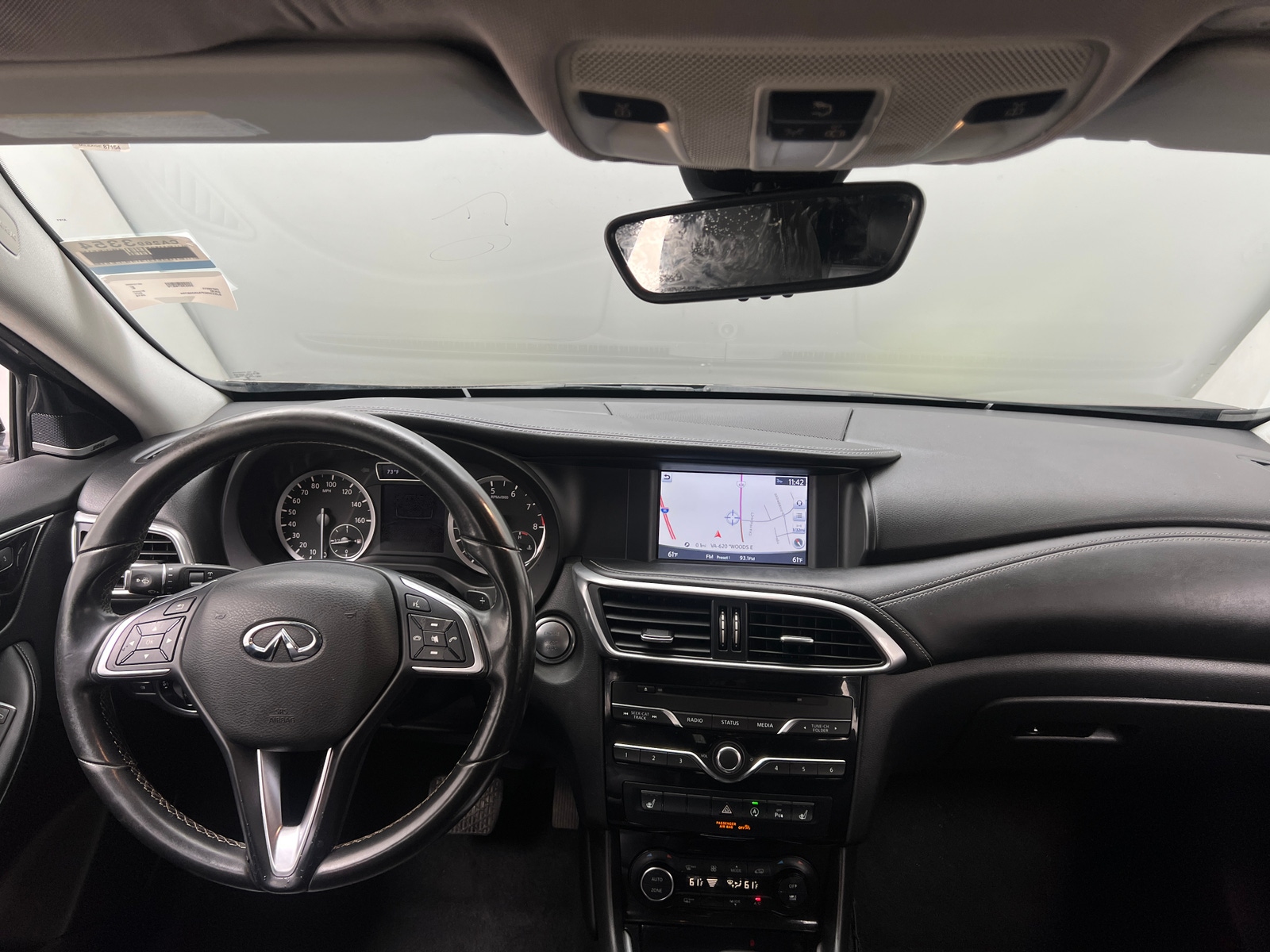 Thumbnail: 2018 INFINITI QX30 - 2