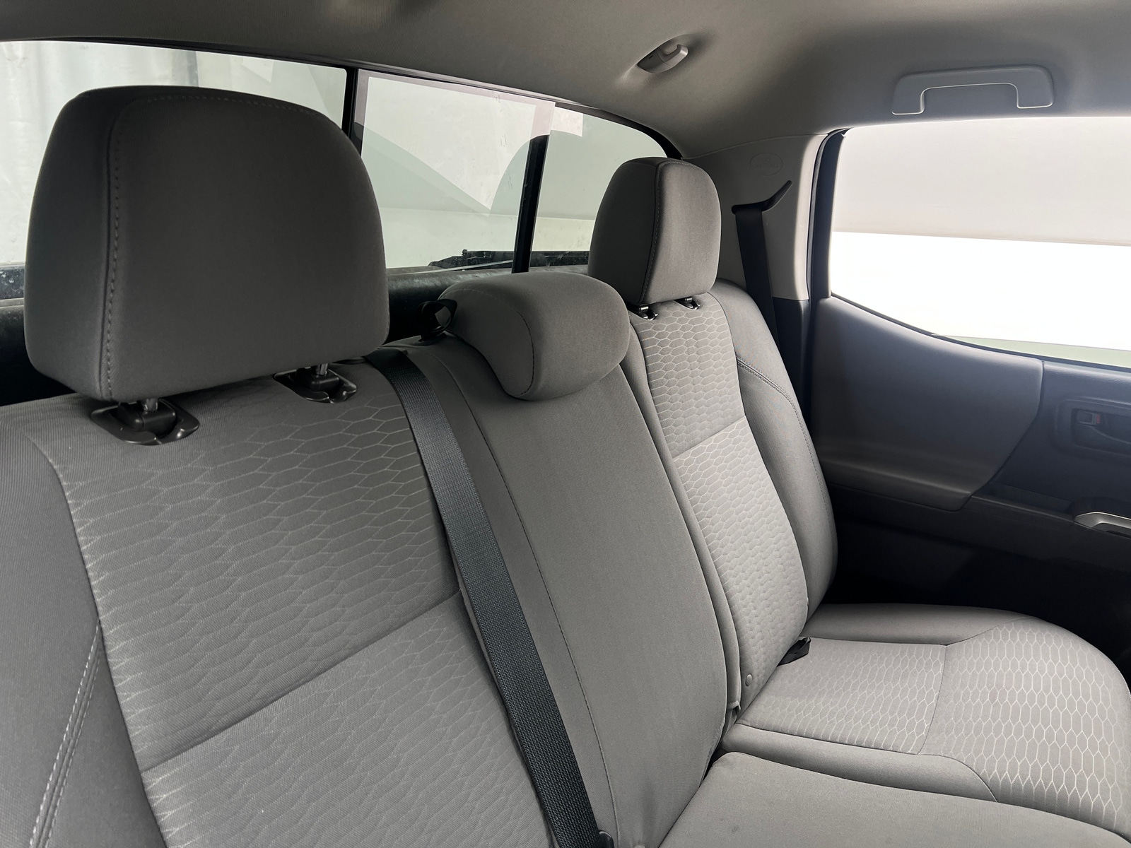Thumbnail: 2019 Toyota Tacoma - 6