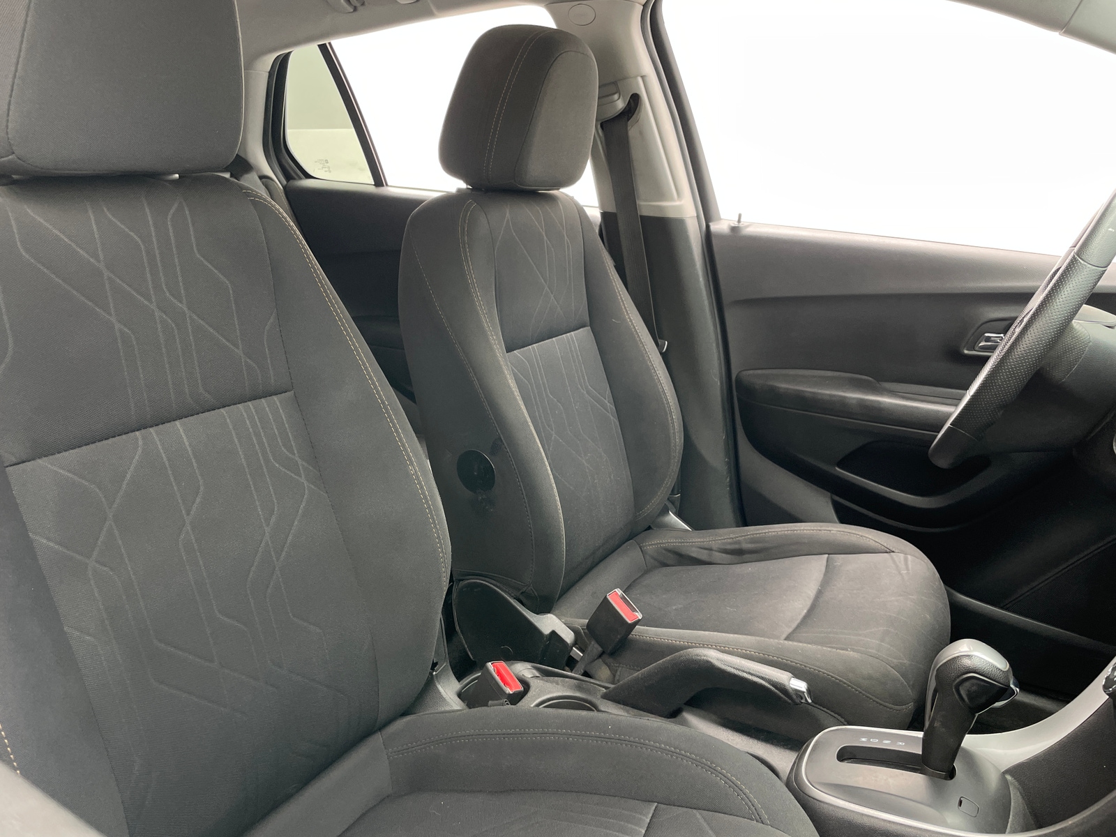 Thumbnail: 2019 Chevrolet Trax - 2