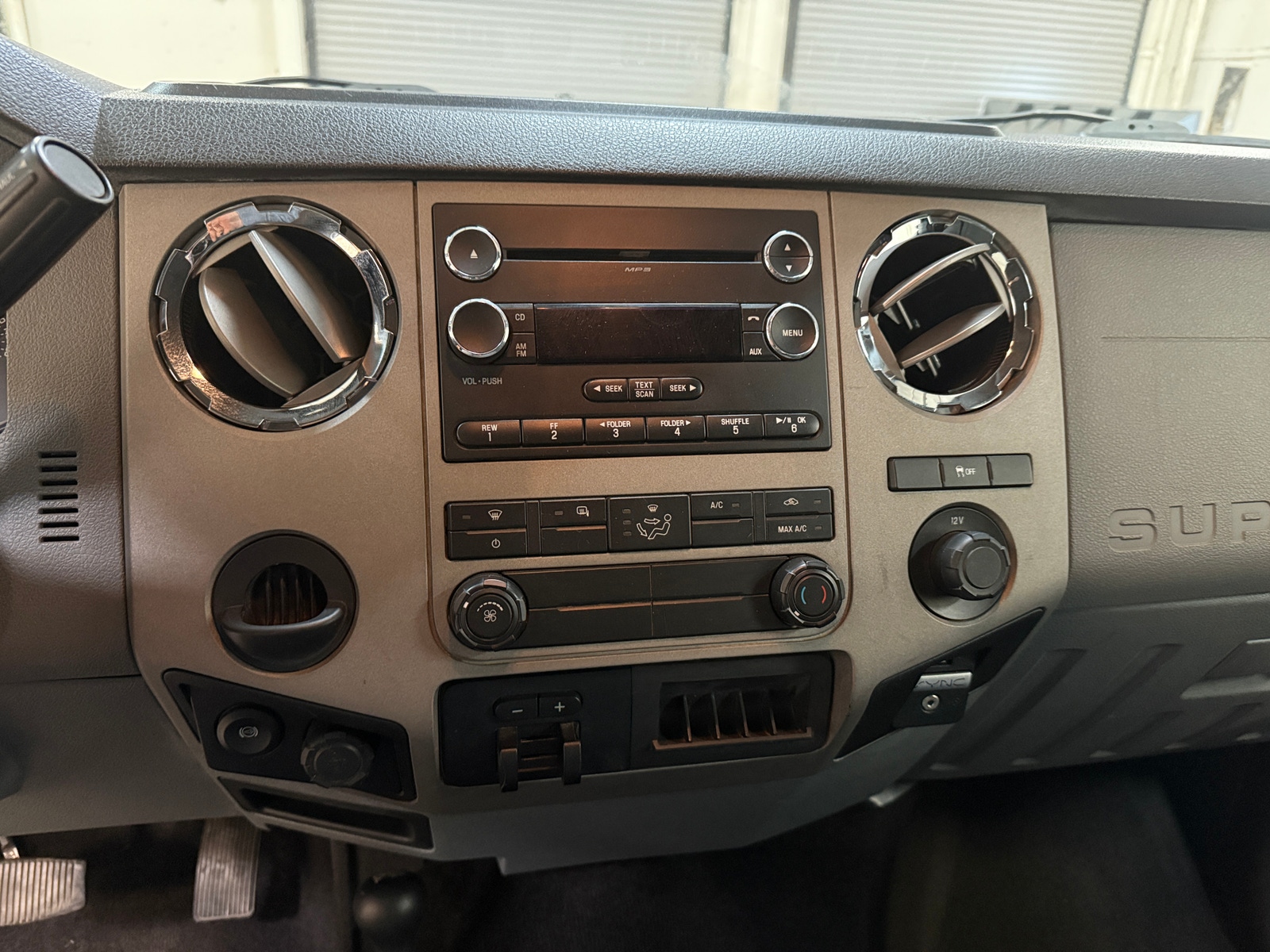 Thumbnail: 2016 Ford Econoline - 4