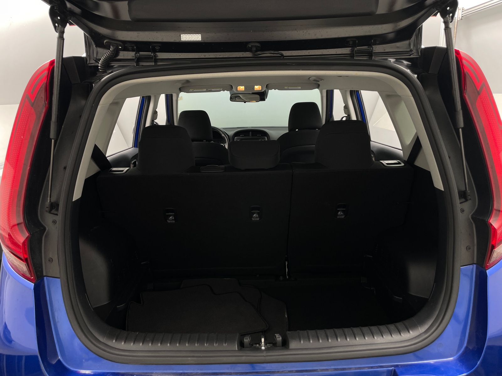 Thumbnail: 2021 Kia Soul - 7